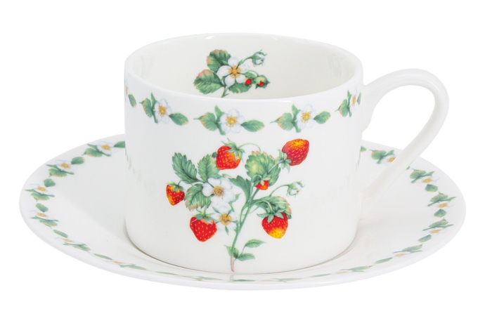 Чашка с блюдцем Земляничная поляна, 0,22 л. Emily