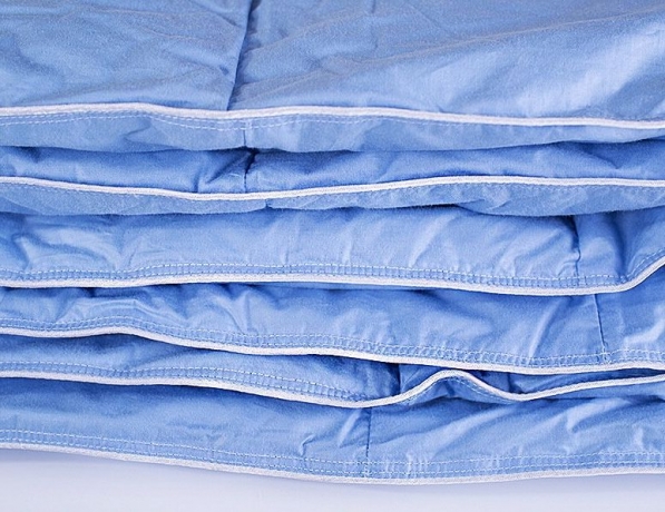 Одеяло всесезонное из гусиного пуха категории Экстра "Витаминный коктейль", 200х220, технология кассетная, Natures