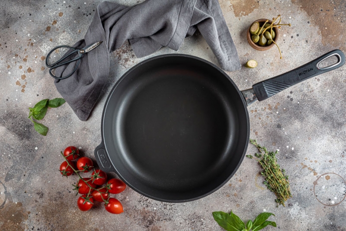 Сковорода индукционная низкая со съемной ручкой, 32 х 4 см. Gastrolux