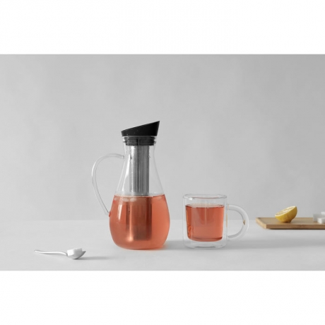 Графин с ситечком для холодного чая Infusion™ 1,4 л. Viva Scandinavia