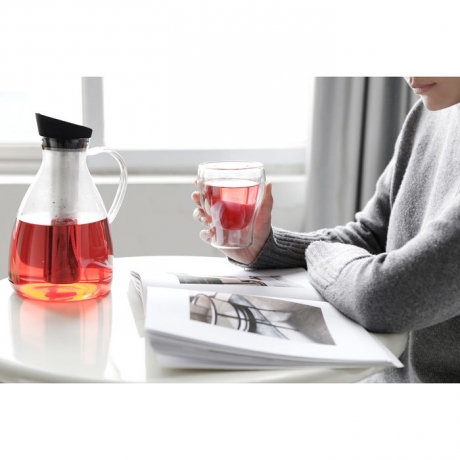 Графин с ситечком для холодного чая Infusion™ 2 л. Viva Scandinavia