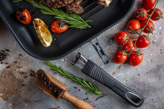 Cковорода индукционная гриль со съемной ручкой, 28 x 28 см. Gastrolux