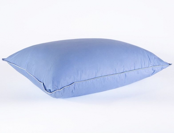 Подушка средняя из гусиного пуха "Витаминный коктейль", 50х68 см. Natures