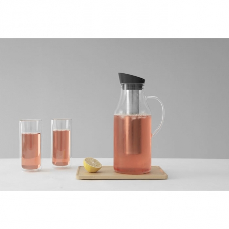 Графин с ситечком для холодного чая Infusion™ 1,8 л. Viva Scandinavia