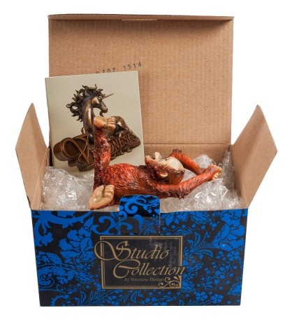 WS-763 Статуэтка "Детеныш орангутанга"