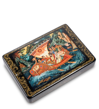 ШК-30/ 54 Шкатулка "Из-за острова на стрежень.." худ. Романова Е.