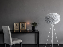 Плафон из перьев Eos light grey, 65х40 см. Umage