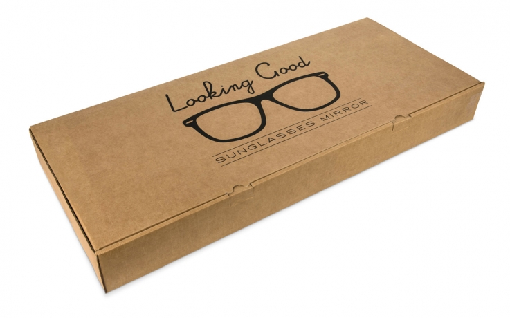 Стильное настенное зеркало Looking good