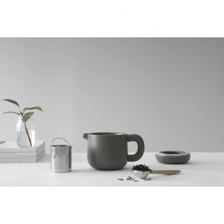 Чайник заварочный с ситечком Isabella™ 600 мл. темно-серый Viva Scandinavia