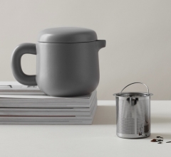 Чайник заварочный с ситечком Isabella™ 600 мл. темно-серый Viva Scandinavia