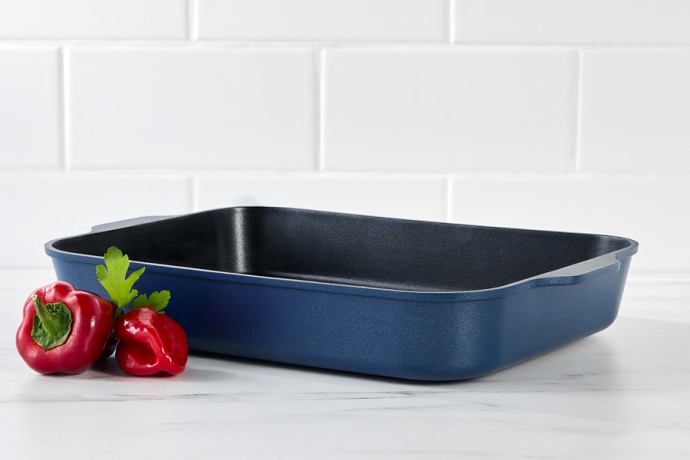 Форма для запекания Agile, синяя, 34x26x5,5 см. Maxwell & Williams