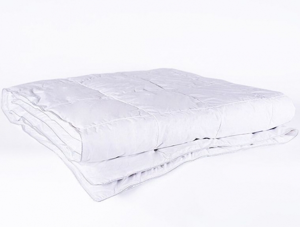 Одеяло всесезонное из гусиного пуха " Серебряная мечта", 200х220 см. технология кассетная, Natures