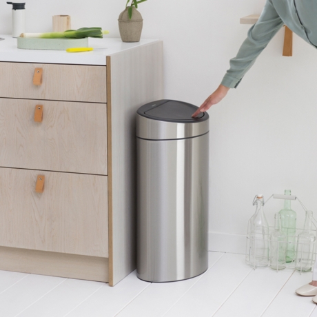 Мусорный бак Touch Bin New (40 л), Стальной матовый Brabantia