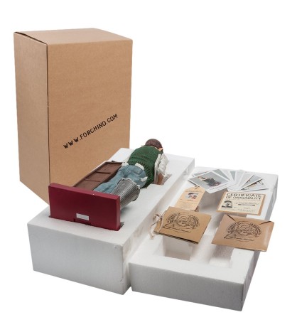 FO-85536 Статуэтка "Бухгалтер" (The Accountant. Forchino)