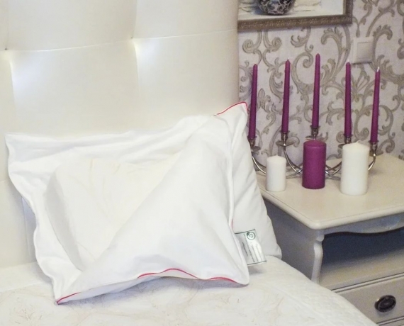 Подушка с ортопедическим эффектом "Дивная Услада" 50х68 (внутри - анатомическая вставка) Natures