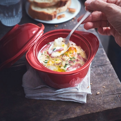 Форма для приготовления яиц "Гнездо", цвет гранат, Emile Henry