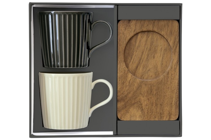 Набор из 2-х кружек Время отдыха, чёрная и светло-оливковая, 0,38 л. Easy Life