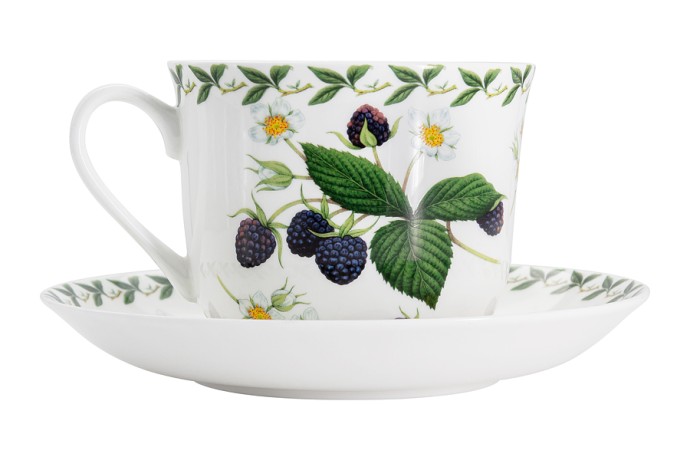 Чашка с блюдцем Ежевика, 480 мл. Maxwell & Williams