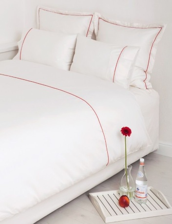 Пододеяльник "HOTEL LUX", сатин, 150х210см. экрю/терракотовый, BOVI