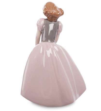 CMS-20/ 3 Фигурка "Девочка" (Pavone)