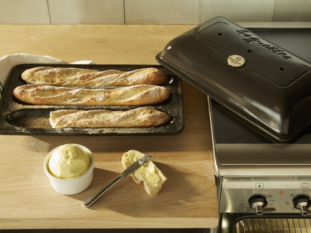 Багетница 39х24 cм от Emile Henry, базальт