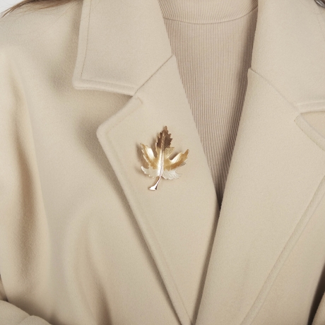 Брошь Клен XZ0834.16 G/S Shadore