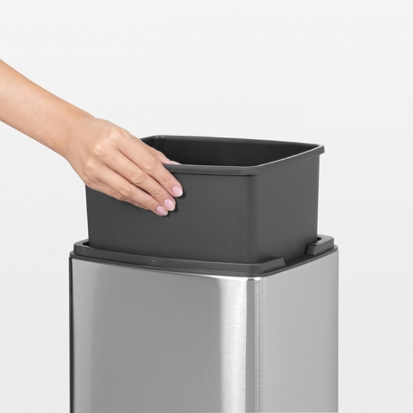 Мусорный бак Brabantia Touch Bin прямоугольный (10л), Стальной матовый (FPP) Brabantia