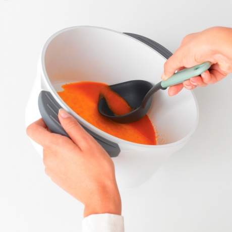 Половник + скребок Brabantia