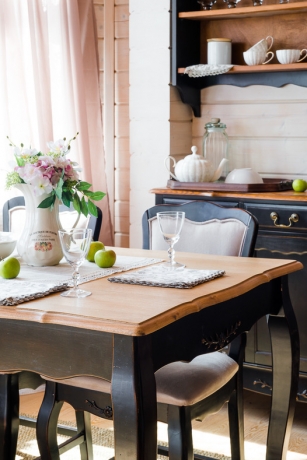 Обеденный стол (малый) черный 145х85х77 см.