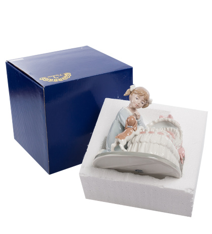 CMS-27/10 Фигурка "Няня" (Pavone)