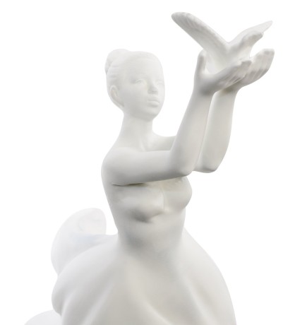 JP-186/39 Статуэтка с подсветкой "Леди" (Pavone)