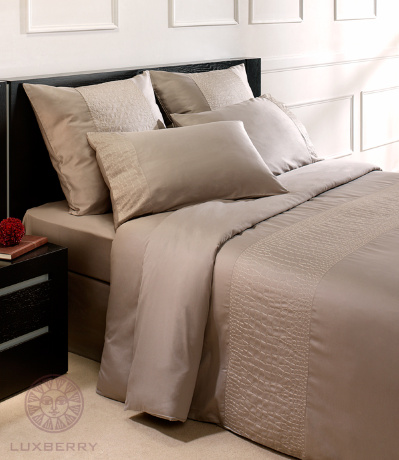 Комплект постельного белья "КРОКОДИЛ" BOVI сатин, мокко, евро