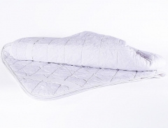 Наматрасник с шерстью овцы &quot;Золотой мерино&quot;, 180х200, с резинками -фиксаторами по углам, Natures