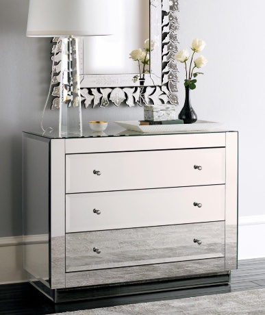 Зеркальный комод "Мишель", 105х50х83 см.