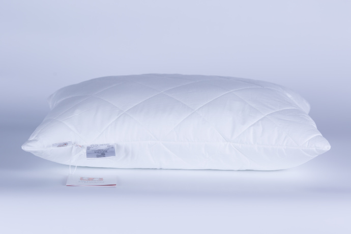 Подушка KINDER 95C° GRASS мягкая 50х68 см. сливочный