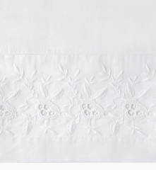 Комплект постельного белья "PRIMAVERA", перкаль, 150х210+220x240+50х70 см/ белый