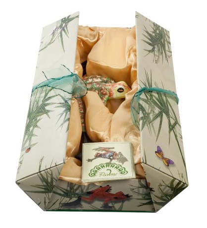 JP-08/10 Фигурка "Лягушка" (Pavone)