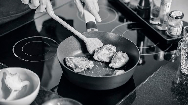 Сотейник, 24 см. красный индукционный, Squality