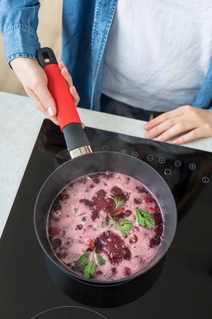 Сотейник, 24 см. красный индукционный, Squality