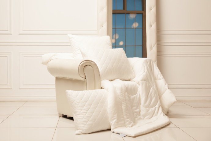 Одеяло TENCEL FAMILIE BIO всесезонное 200х220