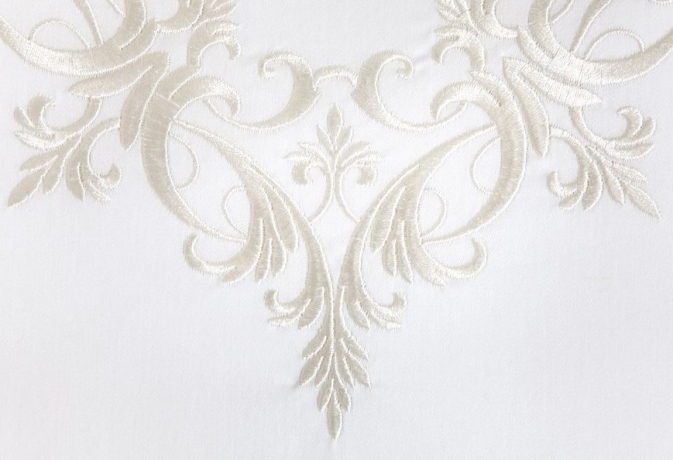 Комплект постельного белья "ROCOCO", сатин-жаккард, 150х210+220x240+50х70 см. белый, BOVI