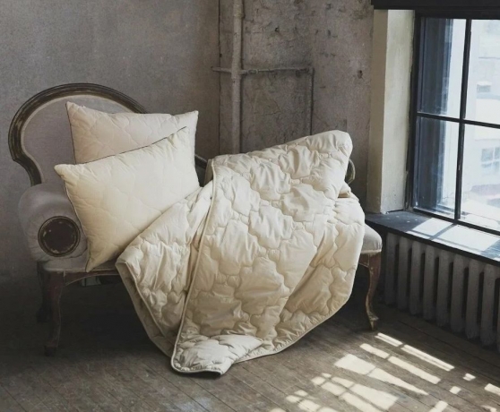 Одеяло всесезонное с шерстью овцы "Золотой мерино", 200х220 см. в чехле из хлопка премиального качества, Natures