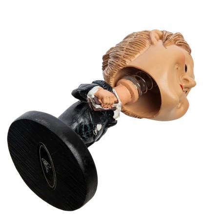 RV-713 Фигурка-болванчик "Юрист" (W.Stratford)