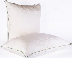 Подушка средняя из эвкалиптового волокна "Таинственный ангел" 50х68 см. Natures