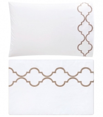 Комплект постельного белья "ROMA", перкаль, 200х220+240x260+2(50х70) см. белый/золотой, BOVI