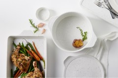 Кастрюля, 3 л, с крышкой, фарфор P, круглая, молочная, в крапинку, Speckle, Maxwell &amp; Williams