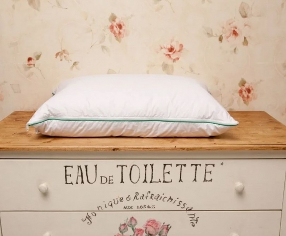 Подушка с анатомическим эффектом "Заботливый сон" 50х68 см. в съемном чехле - гусиный пух, Natures