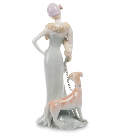 CMS-32/ 2 Статуэтка "Дама с собакой" (Pavone)