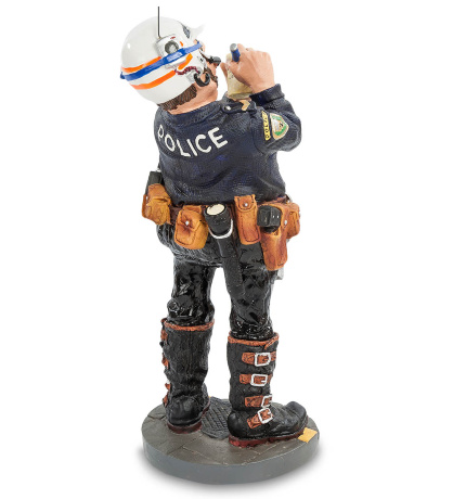 PRO-11 Статуэтка "Полицейский" (Profisti.Parastone)