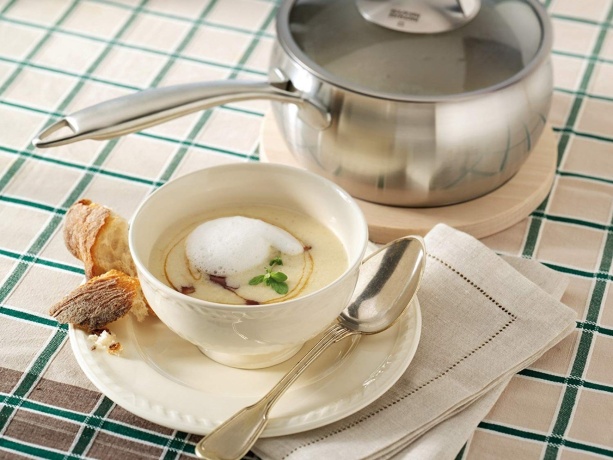 Ковш с крышкой, 1,8л. 16 см. Daily Kuhn Rikon